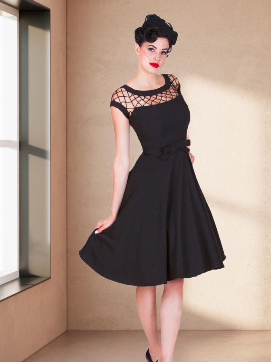 Tatyana Alika Circle - Black | Dresses