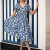 Collectif Shana Swing - Pretty Roses | Dresses